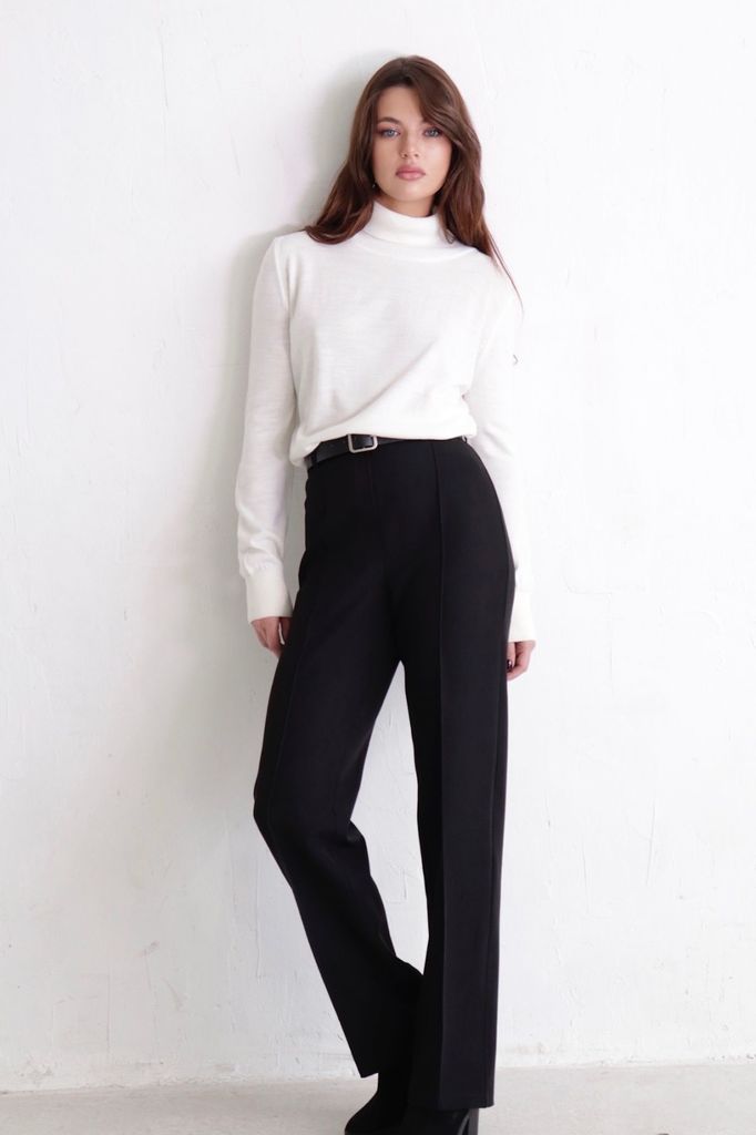 черные брюки со стрелками. брюки классические черные. черные брюки со стрелками. черные укороченные зауженные брюки оджи женские. классические штаны женские.