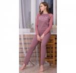 Брюки свободные, немного зауженные к низу