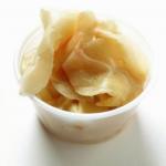 Имбирь маринованный белый (Sushi Ginger) вес с рассолом 1400 гр чистый вес 1 кг