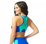 «Борцовка» двухцветная короткая с рельефами, на спинке «принт».