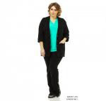 Брюки немного зауженные к низу, с поясом из полотна в «рубчик», сзади в шве кокетки карманы.