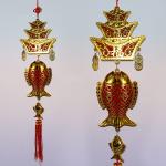 Подвеска A6589-10 Узел Удачи 3 Карпа с золотыми свитками 70 см.