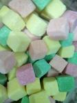 Сахар прессованный в кубиках цветной 1 кг