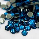 Стразы  термоклеевые.