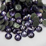 Стразы  термоклеевые.