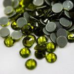 Стразы  термоклеевые.