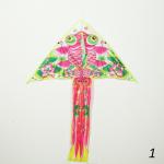 Воздушный змей треугольный с "хвостом"