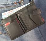 Мужской кошелек