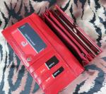 Женский кошелек