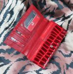 Женский кошелек