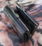 Женский кошелек