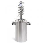 Дистиллятор "Gold-Schnapps 2.0" 20 л, д  25 см, h 82 см, s 1,5 см, горл, д  11 см, сухопарник на кламповых соединениях h 39 см, трубка выхода продукта, д  0,8 см, трубка холодильника, д  1,4 см, длина холодильника 2м, 5 витков в холодильнике, термометр, ш