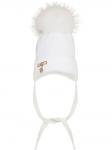 Шапочка теплая с белым помпоном из песца и брошкой