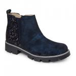 Ботинки на коже