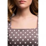 Бежевое платье в горошек в стиле ретро с пышной юбкой