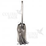 Женская кожаная сумка ARUBA с кисточкой. Серебро.