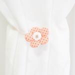 Яша - коралловый подхват-магнит (2 шт.)