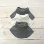 Манишка из флиса на липучке