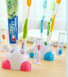 *Держатель для зубных щеток с песочными часами
