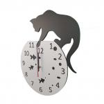 Часы с кошкой рыбки