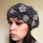 Берет женский.