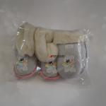 Комплект варежки и чуни для малышей из натуральной овчины .