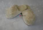 Домашние тапочки из натурального меха.