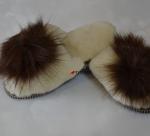 Домашние тапочки из натурального меха.