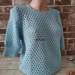 Женская кофта с узором соты