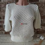 Женская кофта с узором соты