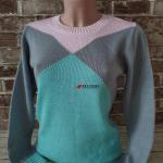 Женская кофта геометрическим рисунком