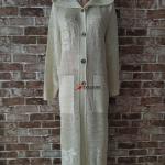 Длинный кардиган на пуговицах с капюшоном