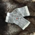 Наколенники.