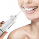 Ирригатор для полости рта Kitfort КТ-2902 бело-бирюзовый