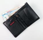 Мужской кошелек