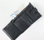 Мужской кошелек