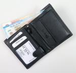 Мужской кошелек