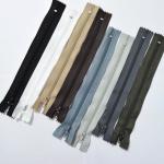 Молния брючная спираль С4 неразъемная в ассортименте