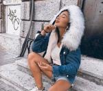 Джинсовка с белым мехом внутри и на капюшоне ZI