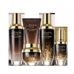 Косметический набор для глубокого увлажения кожи с золотым никодинамидом