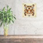 KD0218 МАРКЕТРИ Картина на дереве (20X20) МУДРЫЙ ТИГР 1/30