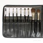 Набор из 9 кистей  в футляре Ф92 ( иск. кожа )  ( ЩТ-1, 2М-3Н25Д0, 6М-3Н4-1, 4М-3230, 6М-9220,  10М-7230, 7М-713Д0, 29М-7220, 22М-7220 )