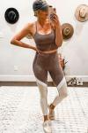 Коричнево-бежевый спортивный комплект: укороченный топ ками + леггинсы с завышенной талией