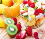 - Свежий фруктовый салатик