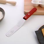 Лопатка кондитерская с деревянной ручкой «Котик», 26.5 см х 3 см