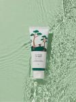 ROUND LAB Очищающая пенка с экстрактом сосны и цинтеллы Pine Calming Cica Cleanser 150 мл