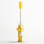 Детская зубная щетка на присоске «Мишка», с защитным колпачком (нейлон), цвет МИКС