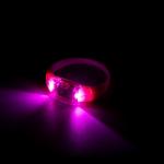 Светодиодный браслет розовый, батарейки CR2016х2, свечение розовое
