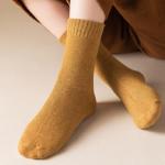 Яркие и цветные | Махровые носки "Уютная зима", р-р 38-42 (облепиховый)