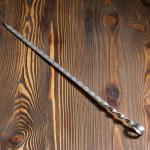 Шампур с ручкой-кольцом, рабочая длина - 50 см, ширина - 10 мм, толщина - 3 мм с узором